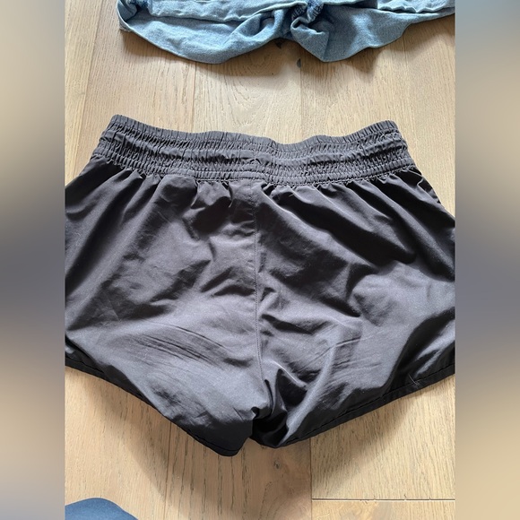 H&M Short Lot - Picture 3 of 9